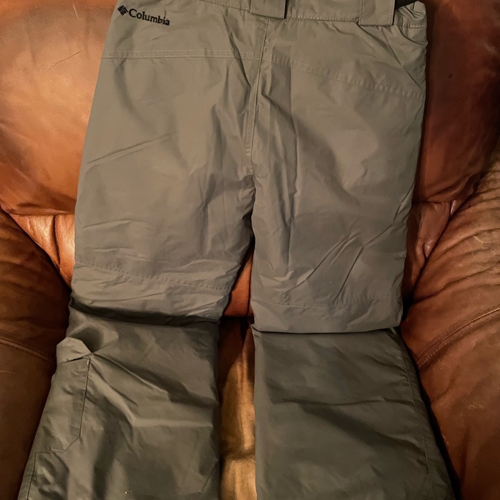 Snow Pants 🎿⛷️🏂❄️☃️❄️ - Picture 9 of 11